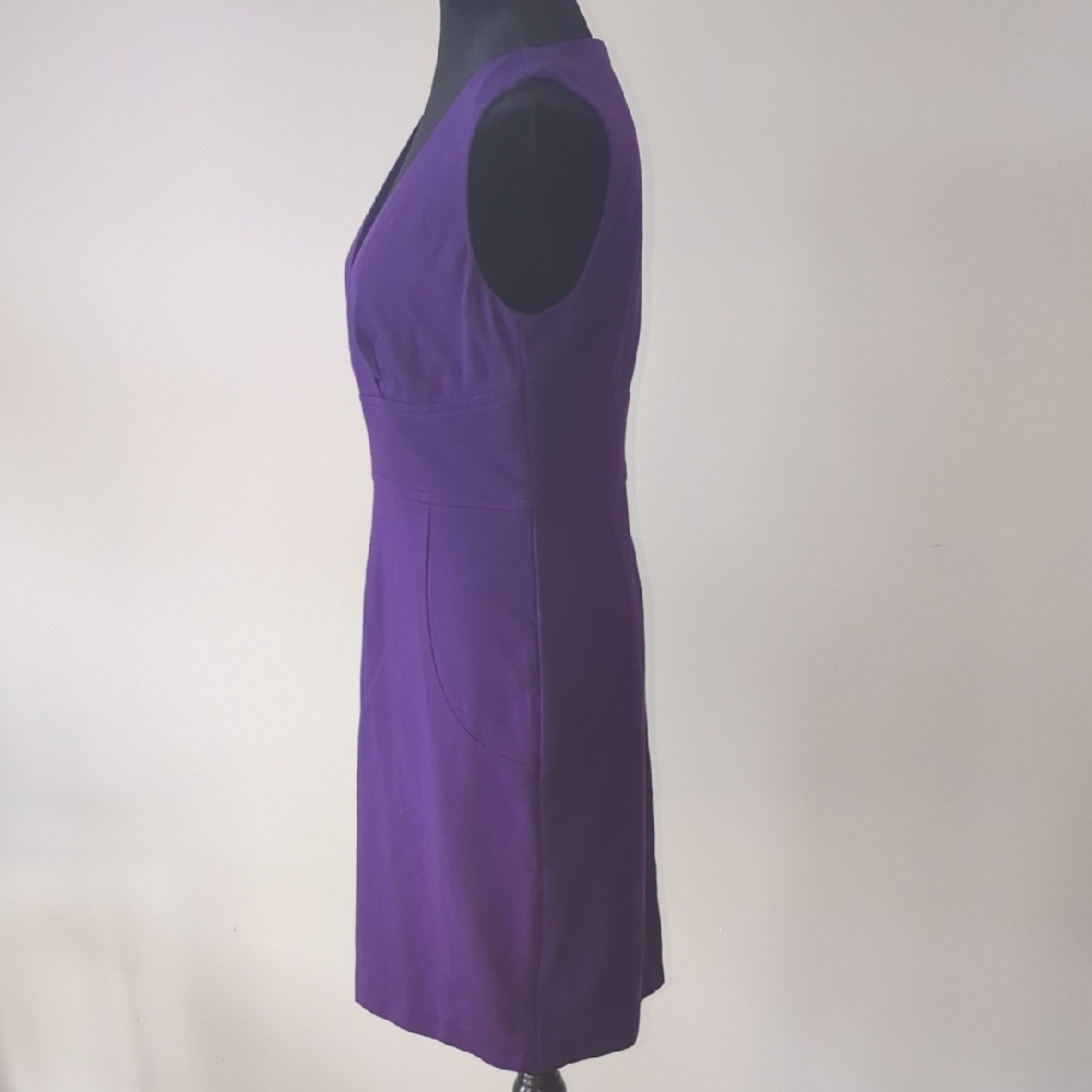 Trina Turk V-Neck Sleeveless Purple Midi Dress - Picture 6 of 15